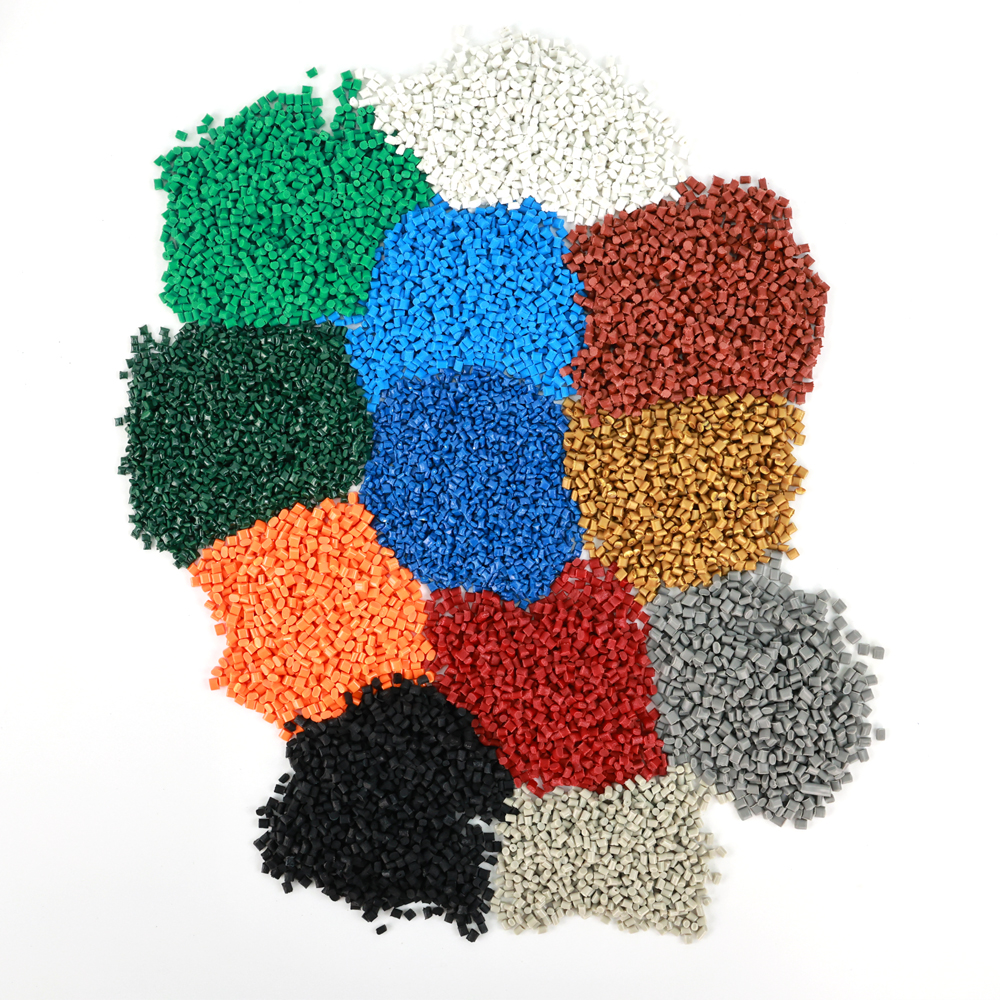 Anpassung der Farbe des Kunststoffgranulats
